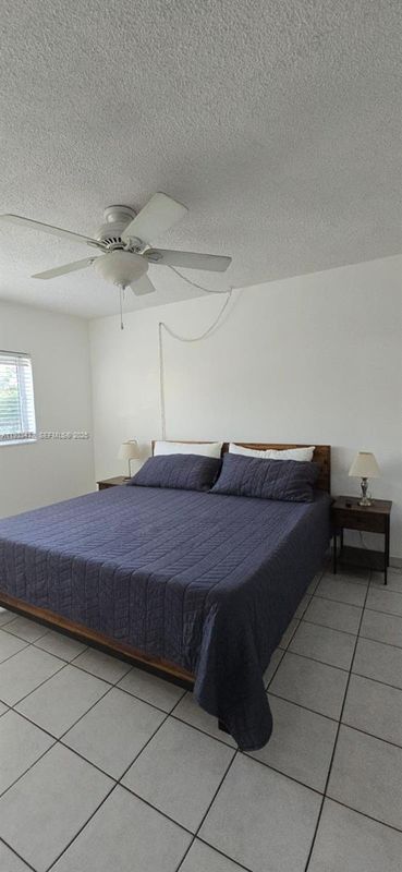 Foto del edificio - 1001 SE 16th St