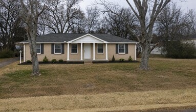 Building Photo - 2407 O Brien Dr