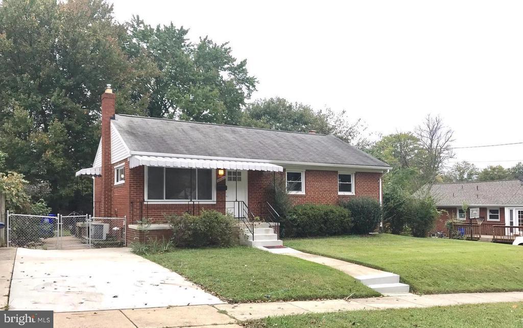 Foto principal - 12707 Robindale Dr