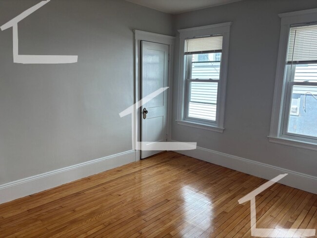 Building Photo - 40 Matchett St