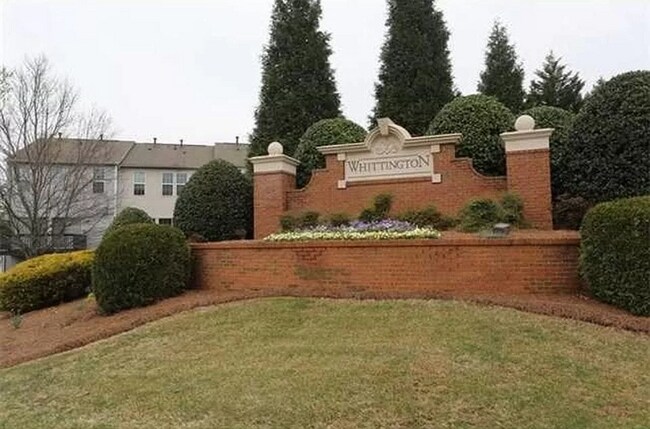 Foto del edificio - 1320 Thornborough Dr
