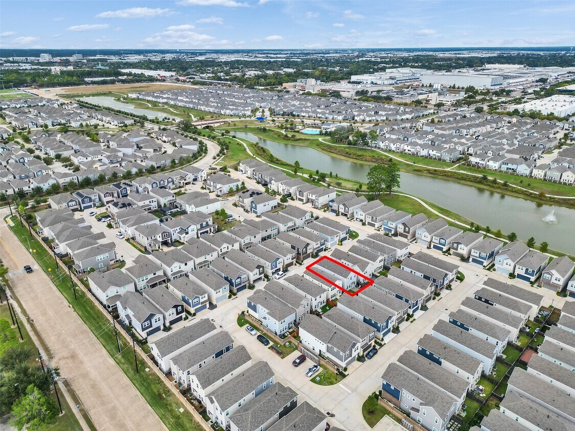 Foto del edificio - 3118 Cloud Forest Ln