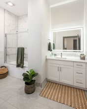 Building Photo - Aria Apartments