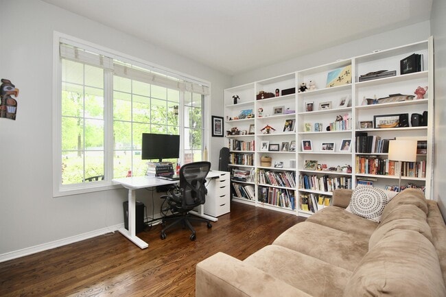 Building Photo - 1969 Montclair Ave