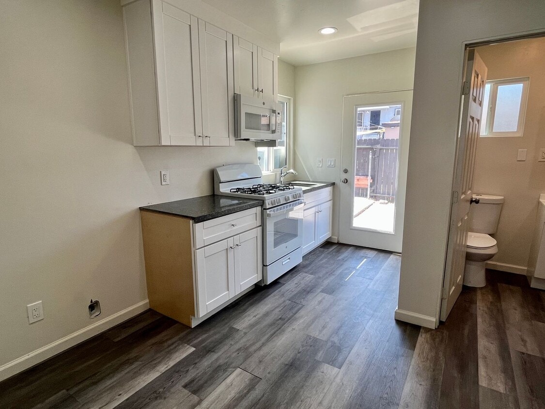 Primary Photo - 1 Bedroom 1 Bath Granny Flat