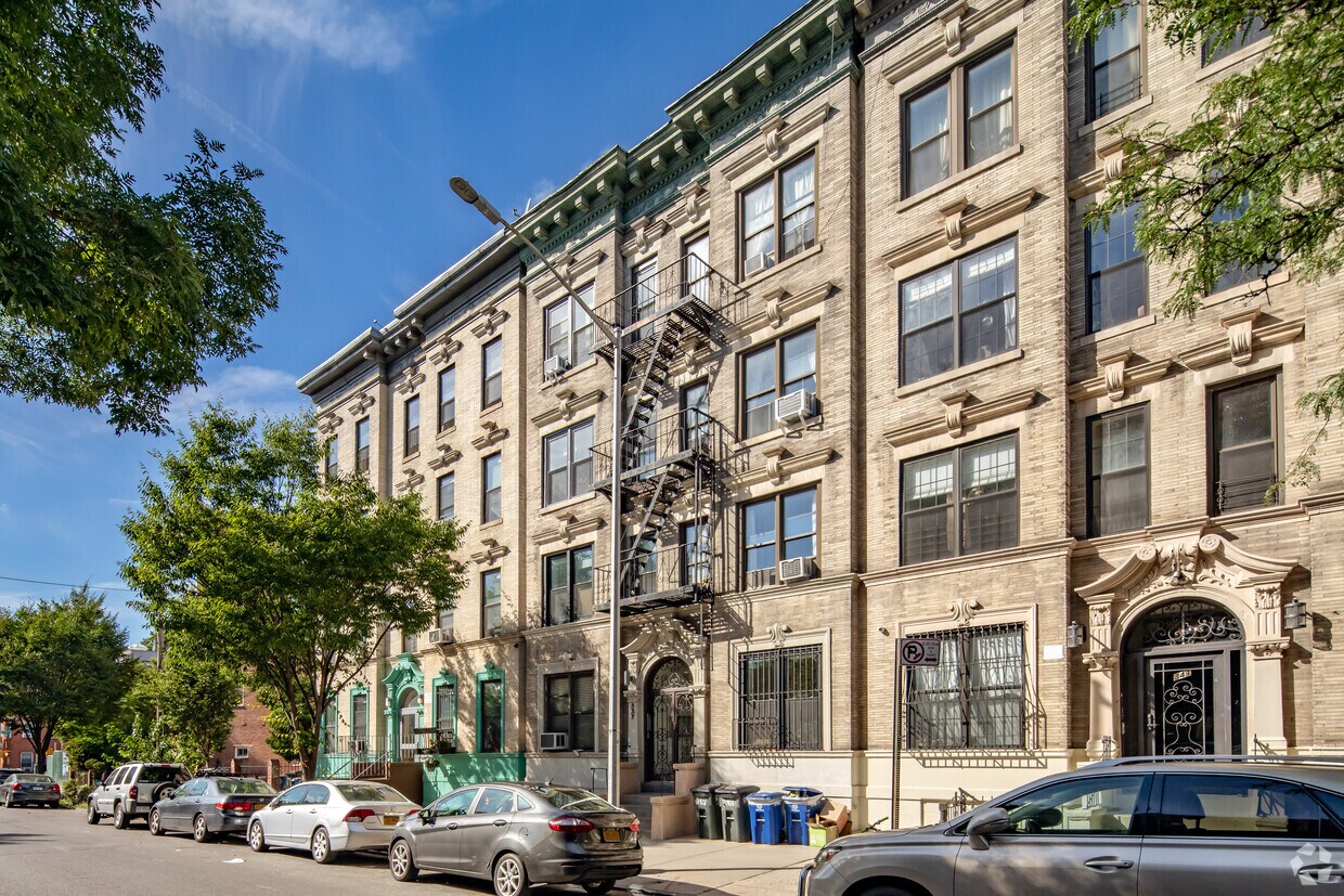 Primary Photo - 337 Prospect Pl
