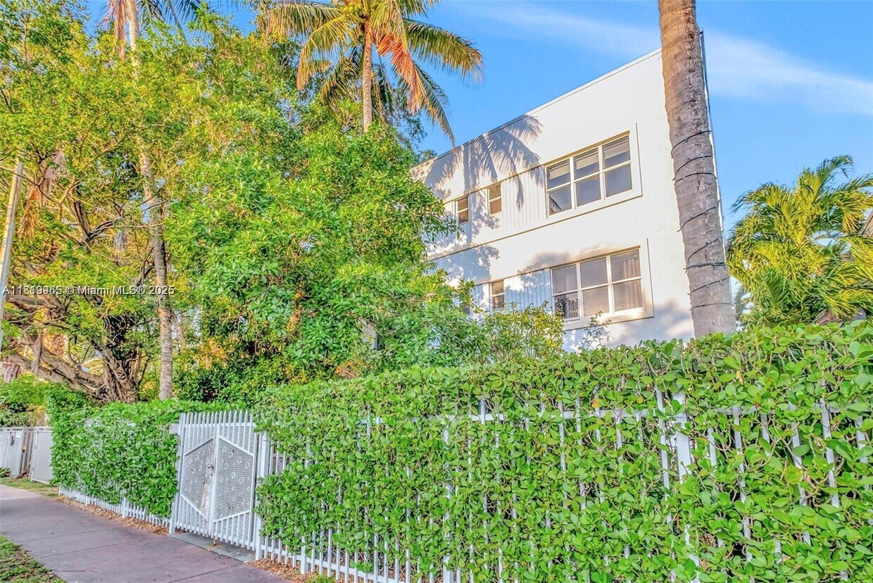 Foto principal - 1342 Drexel Ave