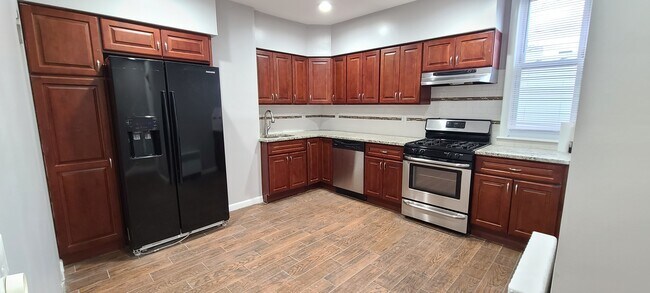 Foto del edificio - 4 Rademan Pl