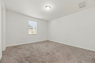 Building Photo - 9679 Towne Lake Pkwy
