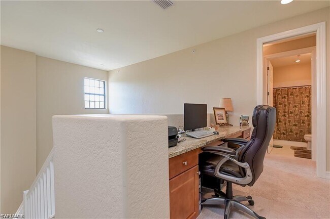 Building Photo - 8323 Delicia St