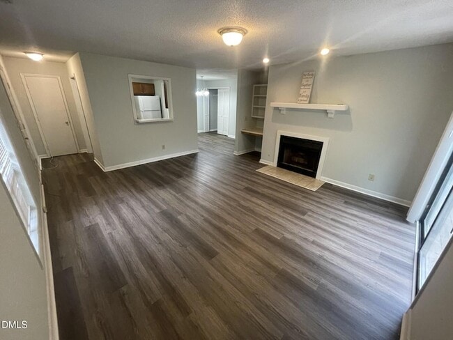 Foto del edificio - 5155 Windy Hill Dr