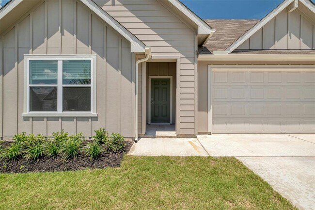 Building Photo - 430 WIRECRESTED Dr