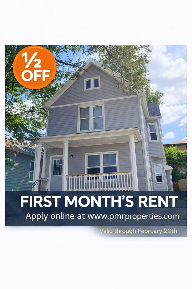 Building Photo - 231 S 4th St