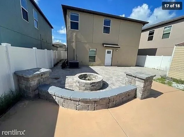 Building Photo - 7412 Pearly Everlasting Ave