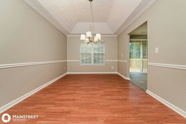 Building Photo - 7519 Woodbine Pl, Riverdale, GA 30296