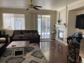 56 Ridgepoint Dr