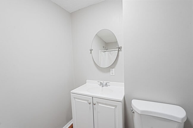 Building Photo - just fully updated open living concept!