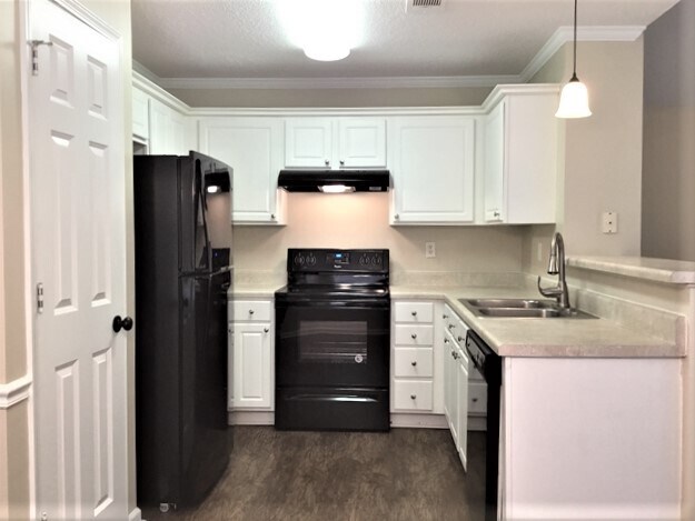Building Photo - 1406 Siskin Dr