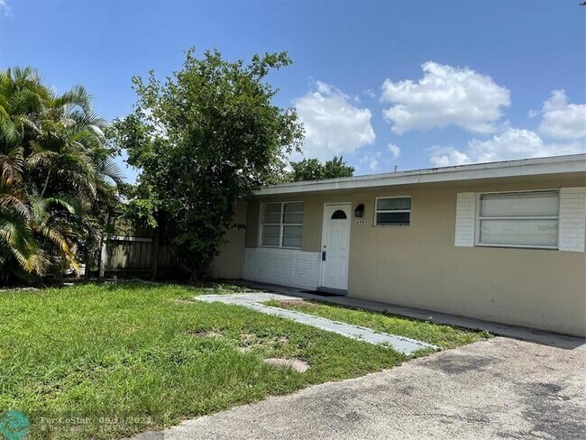Foto del edificio - 6902 SW 15th St