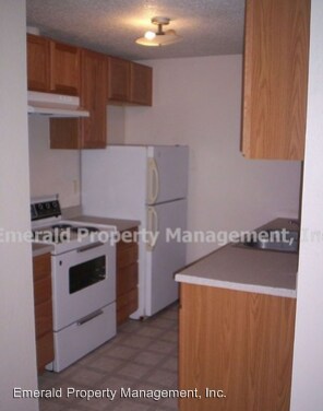 Building Photo - 142 Jefferson St