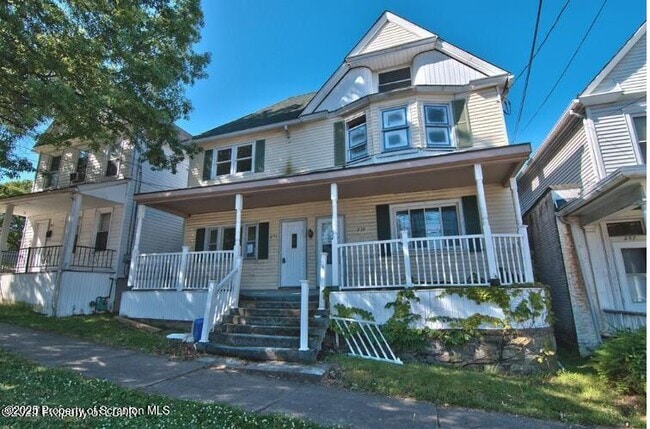 Building Photo - 261 Dana St