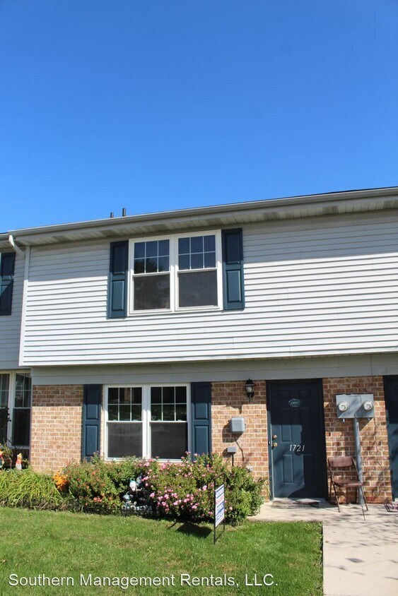 Primary Photo - 3 br, 1.5 bath House - 1721 Long Dr