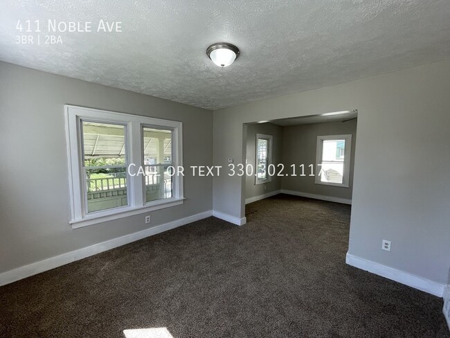Building Photo - Three bedroom two bathroom home for rent