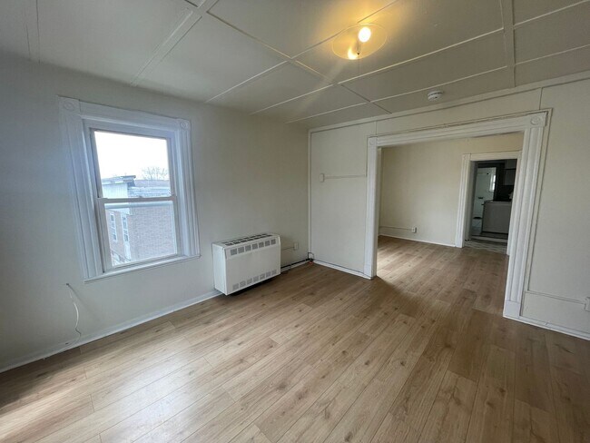 Foto del edificio - Clean & Updated 1BR Close to Downtown – $1200 Available Now