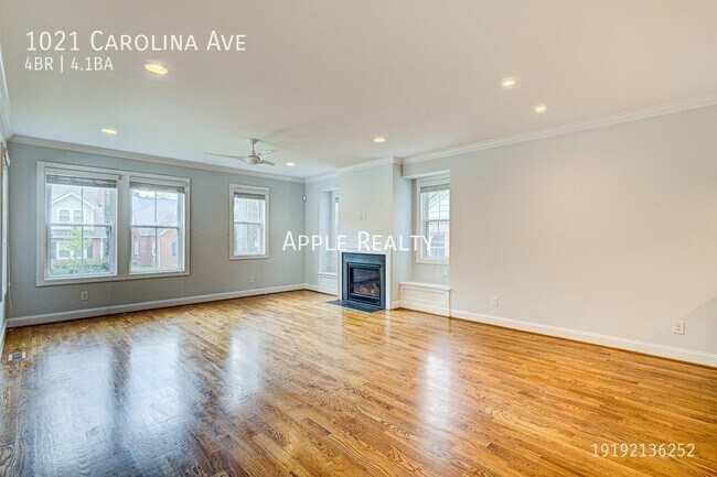 Foto del edificio - 1021 Carolina Ave
