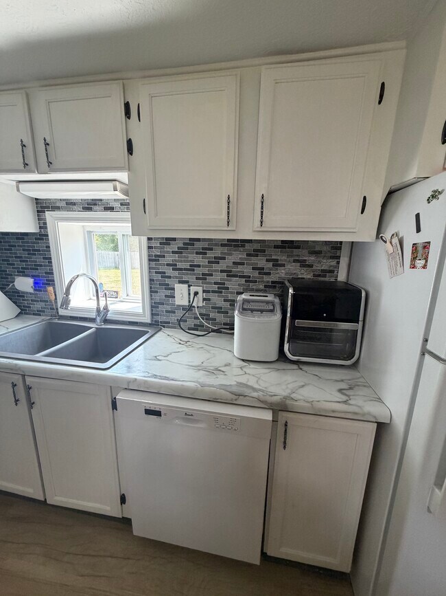 Foto del edificio - 253 Bendon Rd