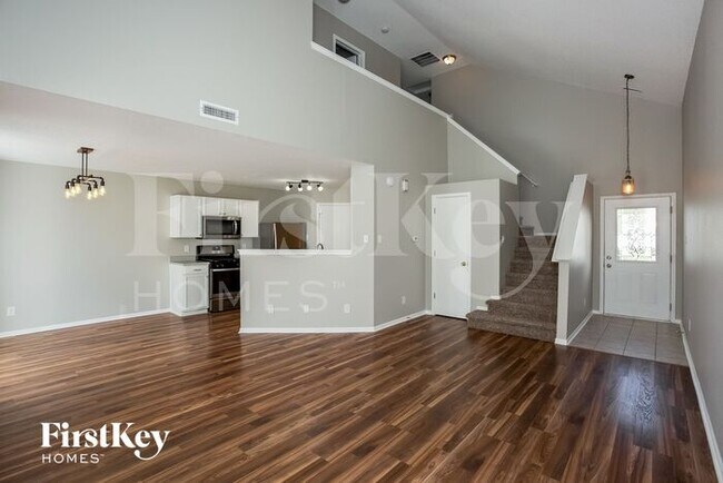 Foto del edificio - 2235 Collins Way