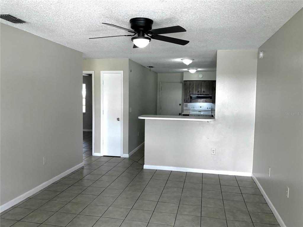 Building Photo - 3023 Reiter Dr