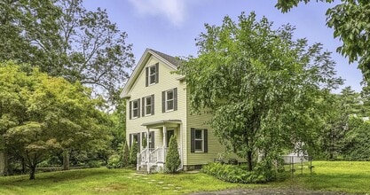 Building Photo - 271 Cordaville Rd