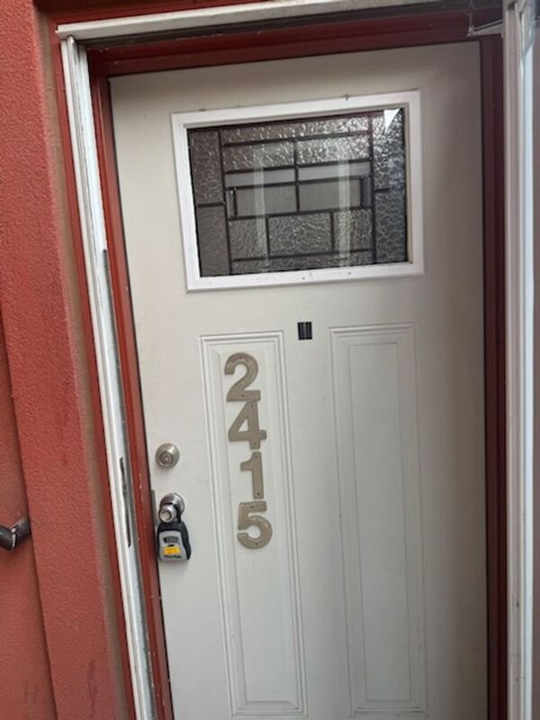 Primary Photo - 2415 Brownsboro Rd