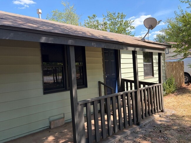 Building Photo - 5904 S Dimple Dr