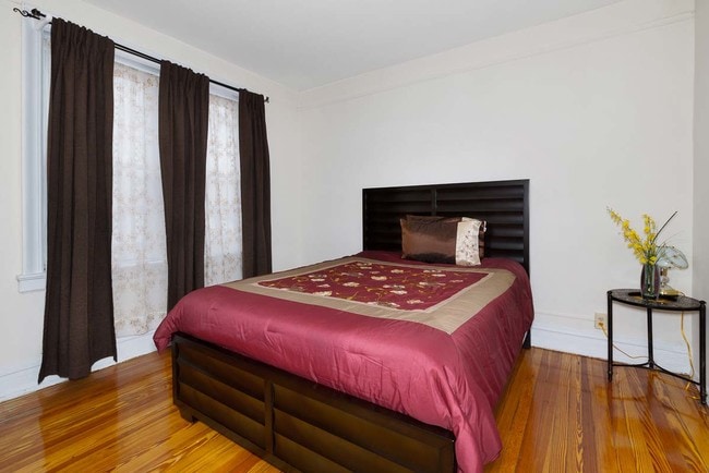 Building Photo - Lawton Court Cliffside Park