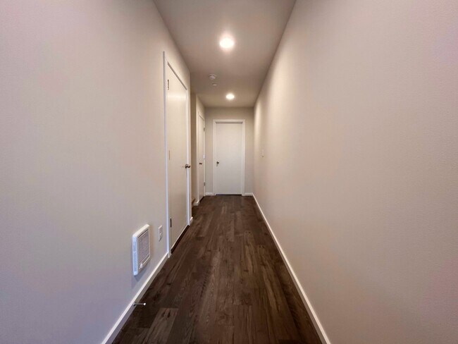 Foto del edificio - 3201 148th St SW