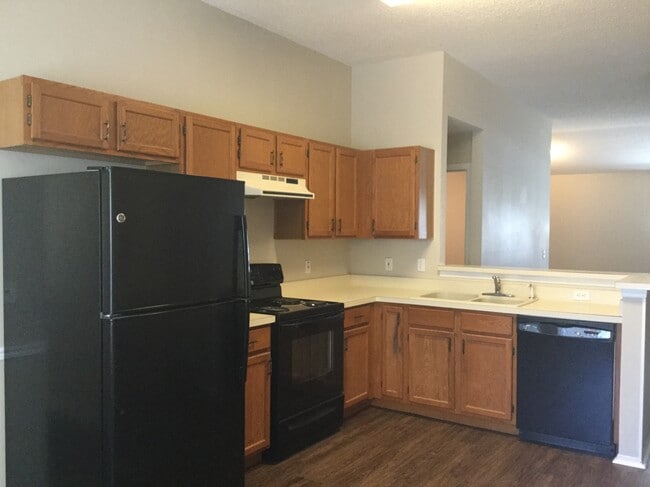 Foto del edificio - 541 Coventry Ct