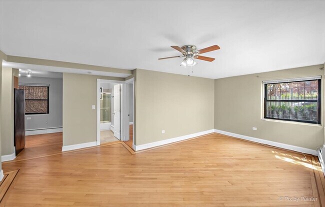 Foto del edificio - 7608 N Rogers Ave