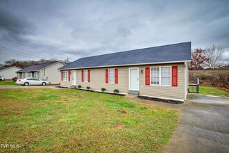 Building Photo - 754 Old Stage Rd