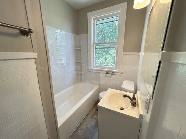 Photo - 5563 Bosworth Pl Townhome