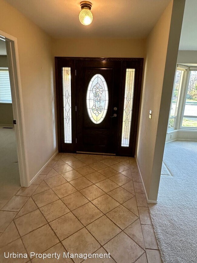 Building Photo - 3 br, 2 bath House - 7418 Oakmont Drive