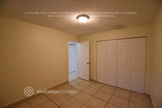 Building Photo - 9147 NW 111th Terrace