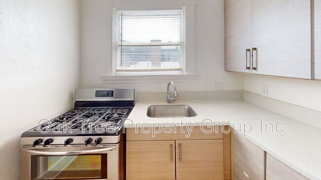 Foto del edificio - 3252 Martin Luther King Jr Way