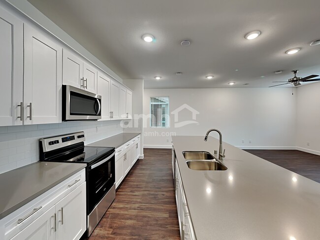 Foto del edificio - 10188 Mountain Crest St