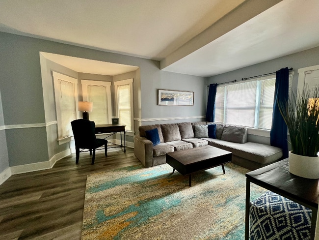 Photo - 5112 Ravenna St House