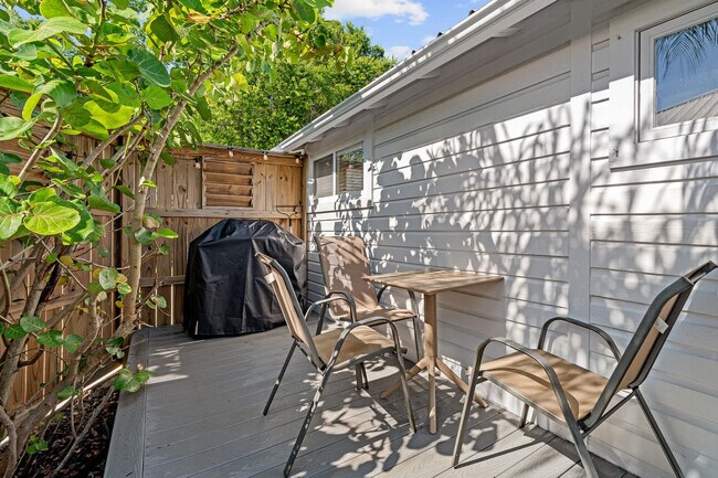 Building Photo - 23 Old Mission Ave