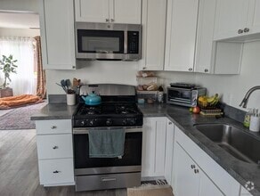 Building Photo - 503 Marine View Ave