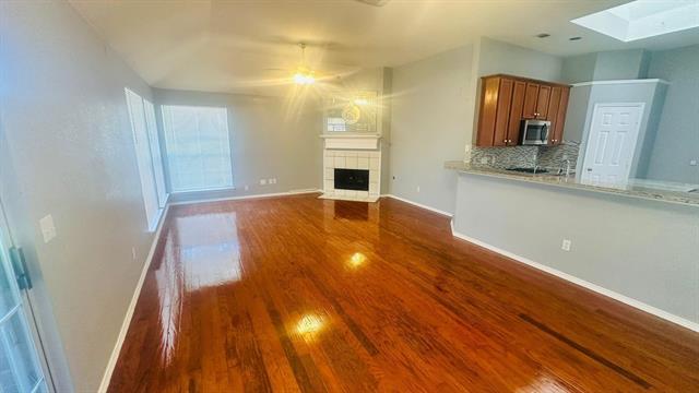 Foto del edificio - 4401 Lone Rock Ct