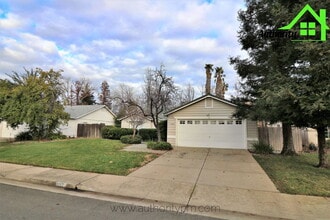 Building Photo - 1117 Grouse Dr